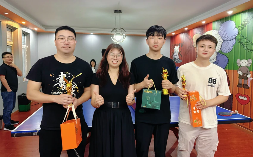 攜手共慶佳績，上海匯玨科技集團外貿(mào)部舉辦2025上半年度慶功盛宴