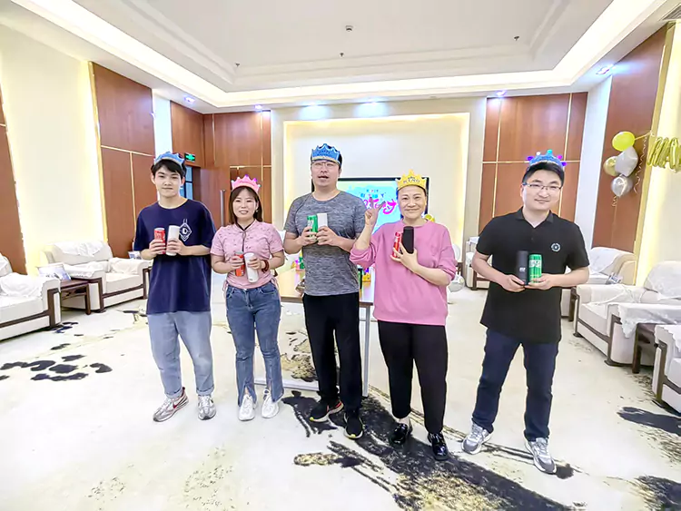 相約520，溫暖前行  匯玨網(wǎng)絡(luò)上海員工生日會(huì)